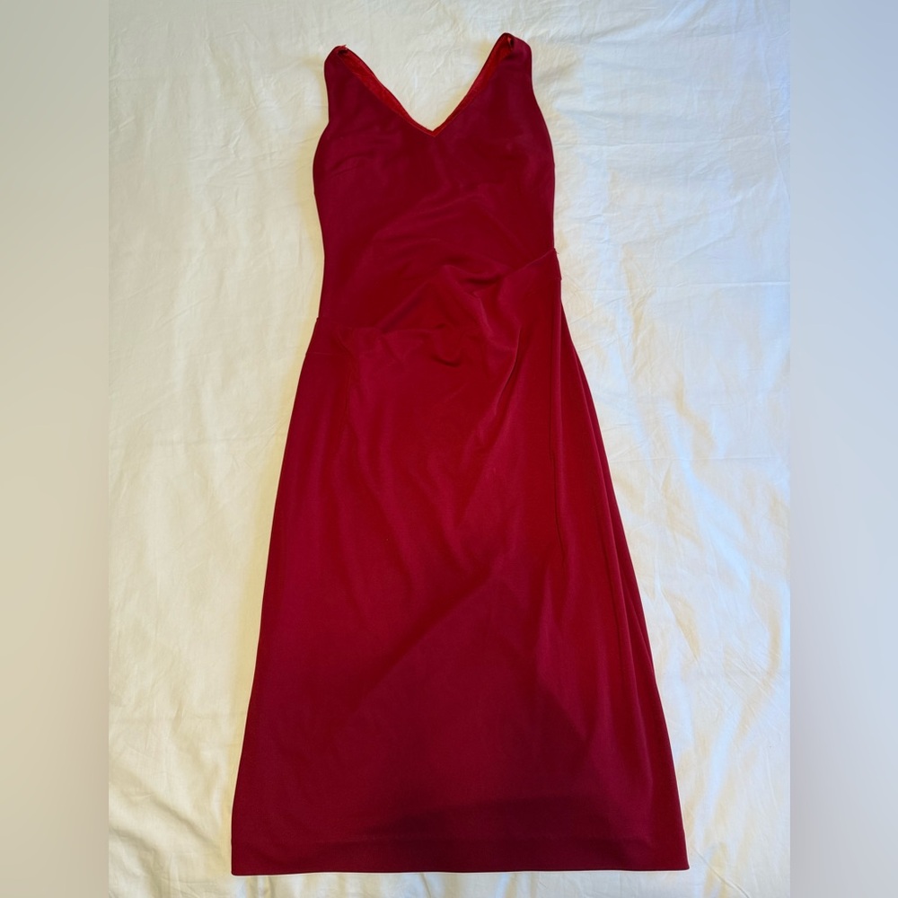 Chic Midi Red Dress